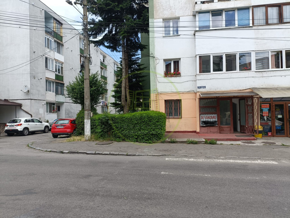 Spatiu comercial de vânzare în Reghin str. Pomilor  