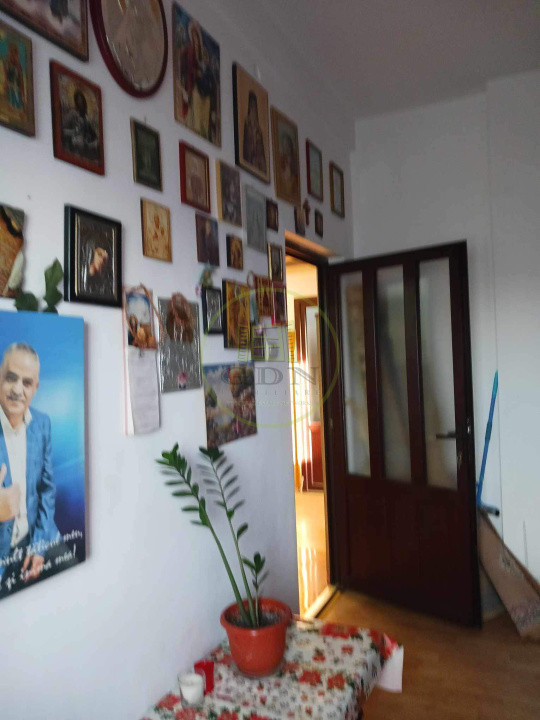Vand apartament 2 camere CRAITER