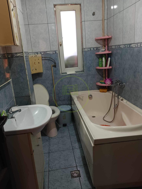 Vand apartament 2 camere CRAITER
