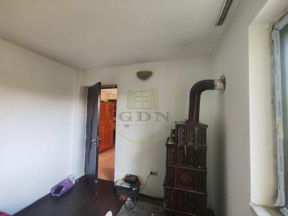 Casa 3 camere, teren 450 mp, Craiova, cartier Bariera Valcii