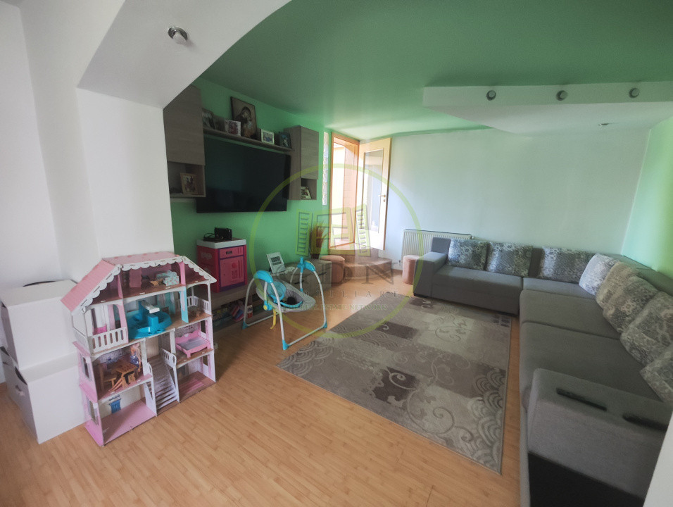 Casa 5 camere, teren 1073 mp,  Craiova, cartier Lascar Catargiu