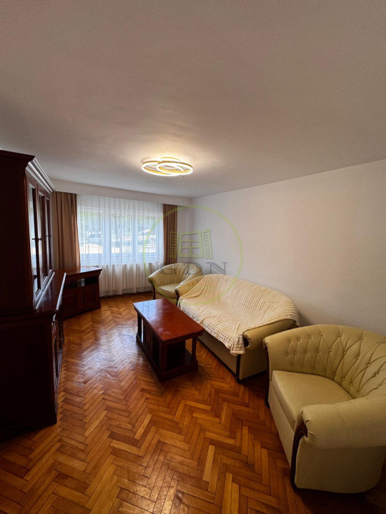 Apartament Spatios 3 Camere Vasile Aaron