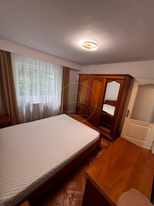 Apartament Spatios 3 Camere Vasile Aaron