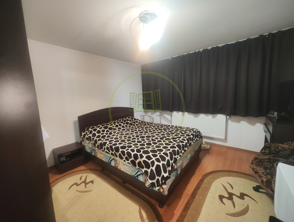 Casa 6 camere, teren 400 mp, localitatea Braniste, com. Podari