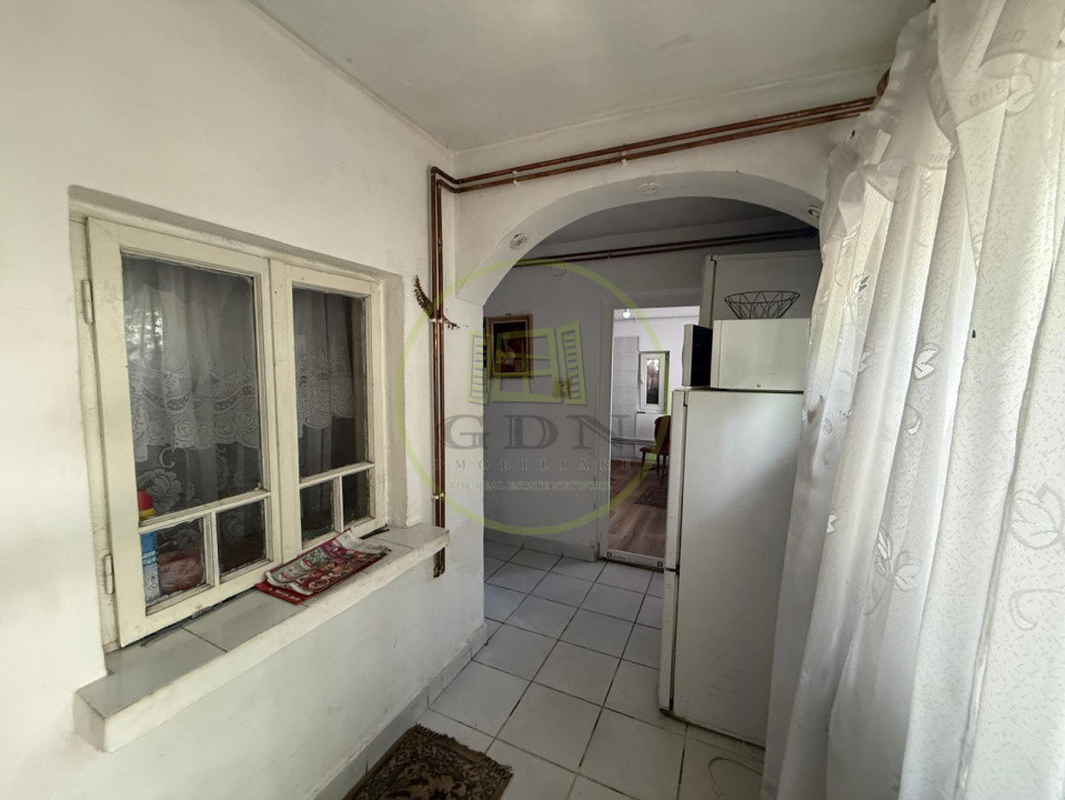 Casa plan parter, 462 mp, 100 mp utili, Brestei, zona Ambassador