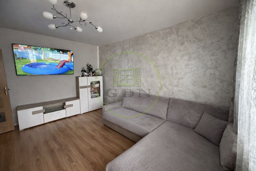 Apartament 4 camere, 80.66 mp, cartier Craiovita, zona Big 