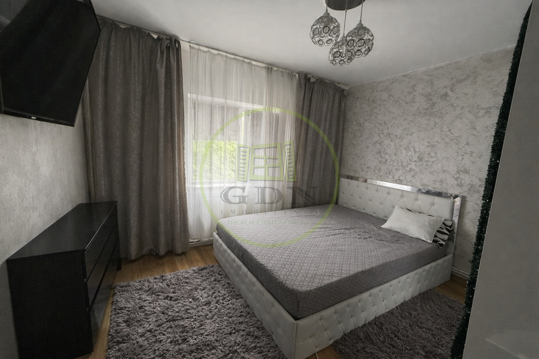 Apartament 4 camere, 80.66 mp, cartier Craiovita, zona Big 
