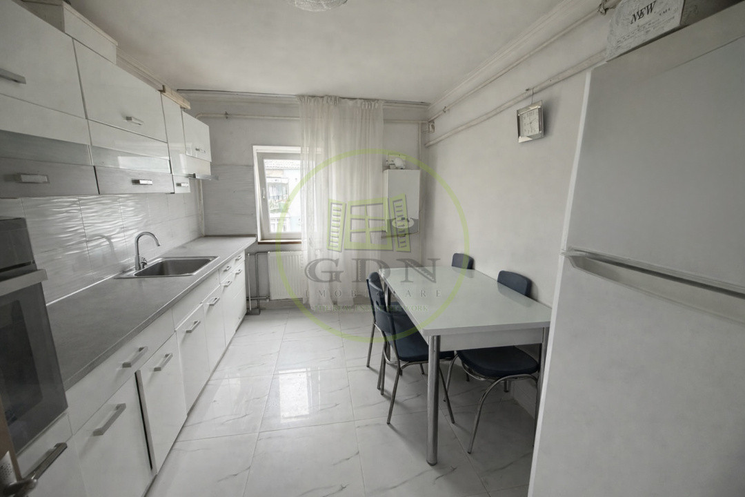 Apartament 4 camere, 80.66 mp, cartier Craiovita, zona Big 