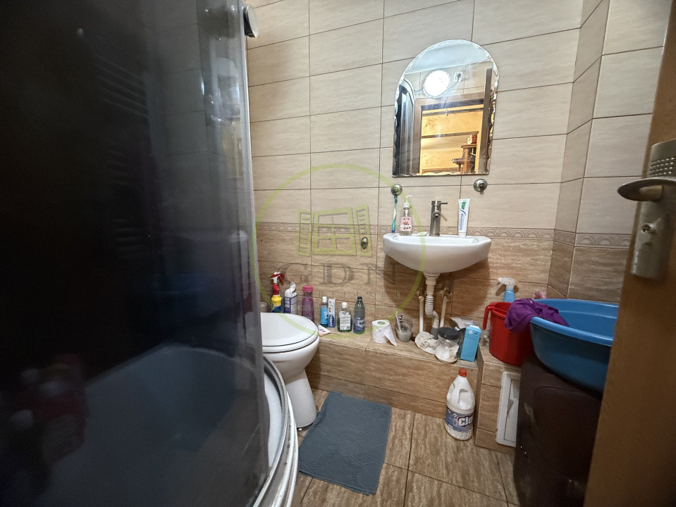 Apartament 4 camere, 80.66 mp, cartier Craiovita, zona Big 
