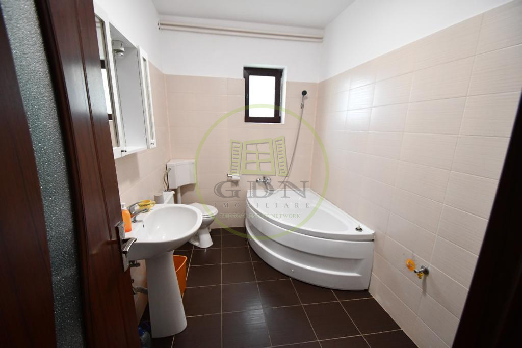 Vila Bran-Predelut de vanzare