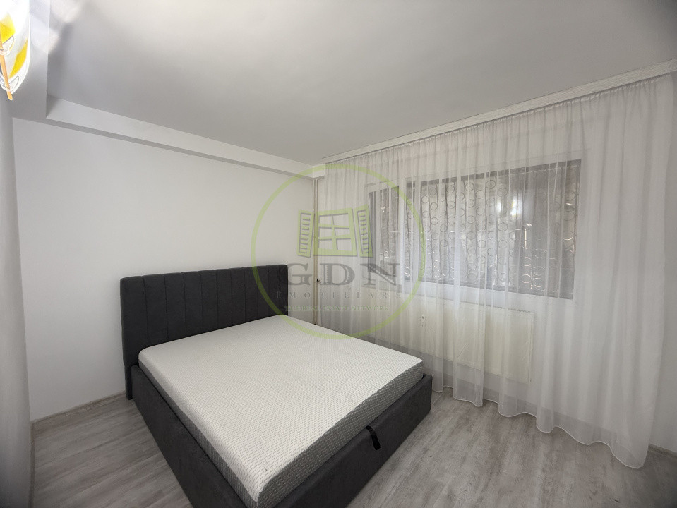 Apartament 3 camere, 63.8 mp, Centru