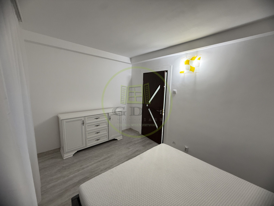 Apartament 3 camere, 63.8 mp, Centru