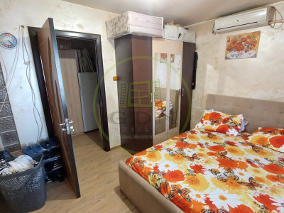 Apartament doua camere decomandat, 57 mp, Craiovita, zona Scoala Elena Farago