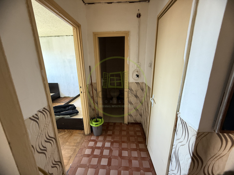 Apartament 4 camere, 76.55 mp, Calea București, zona Rotonda