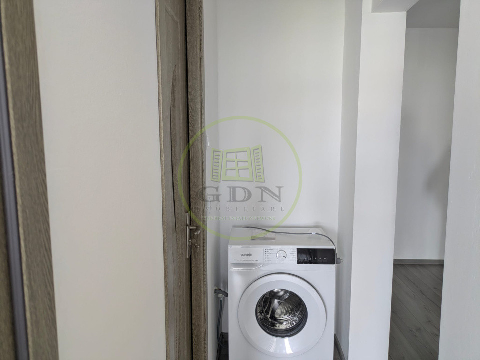 Apartament 2 camere de inchiriat, 300 Euro