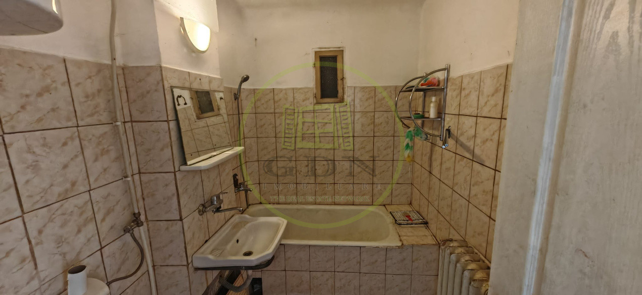 Apartament 4 camere, 86 mp, cartier 1 Mai, zona Spitalul Judetean