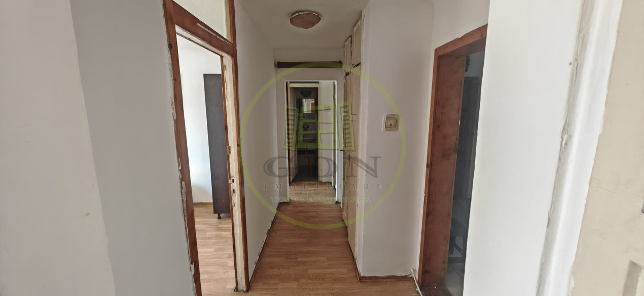 Apartament 4 camere, 86 mp, cartier 1 Mai, zona Spitalul Judetean