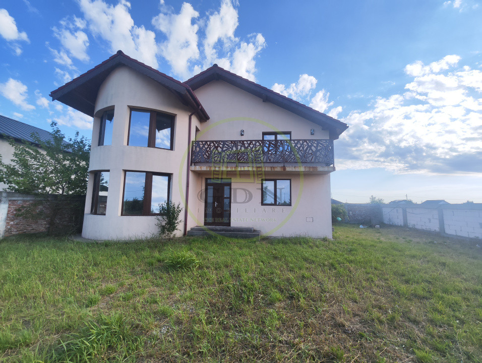 Casa 4 camere, teren 500 mp, Ghercesti, zona Aeroport