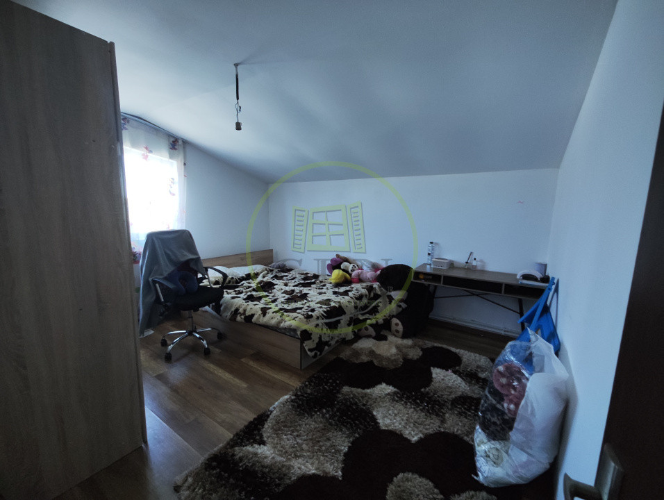 Casa 5 camere, teren 432 mp, Malu Mare, zona cartier Veterani
