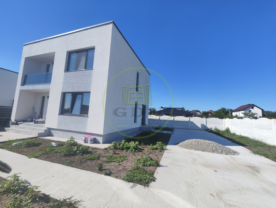 Casa 4 camere, teren 340 mp, Malu Mare, zona cartiere Veterani.