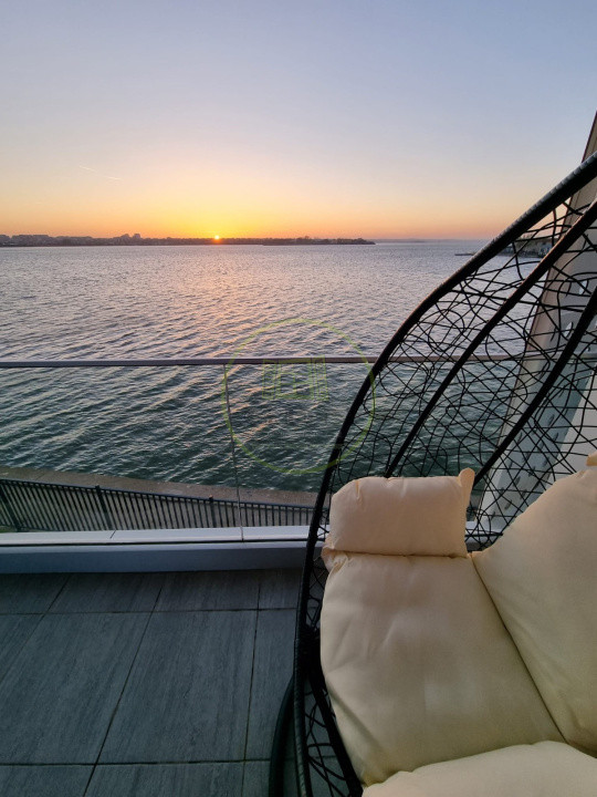Apartament in Mama cu Vedere Frontală la Lacul Siutghiol | Lake On Residence