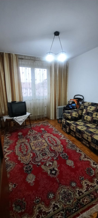 Apartament 65 mp utili, 3 camere, bloc izolat in Terezian.