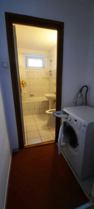 Apartament 65 mp utili, 3 camere, bloc izolat in Terezian.