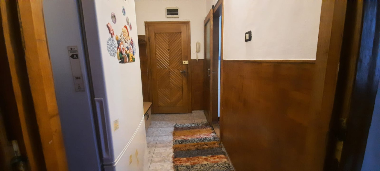 Apartament 65 mp utili, 3 camere, bloc izolat in Terezian.