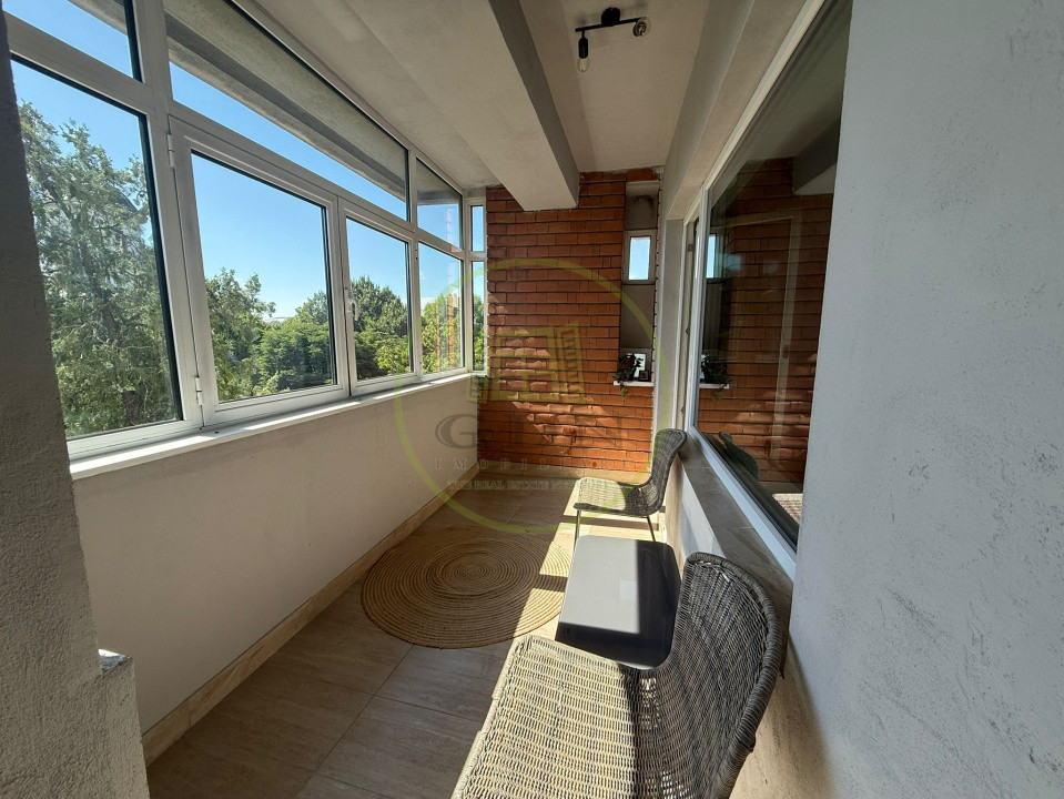 Apartament 4 camere, 90 mp, Cartierul 1 Mai, Zona Insula 