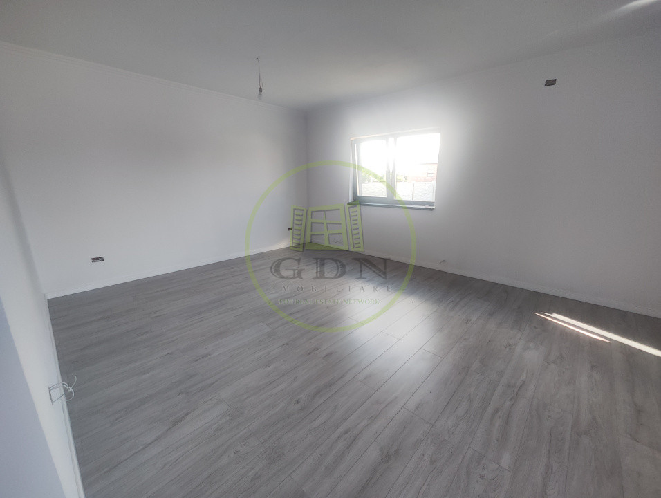 Casa 5 camere, teren 409 mp, Loc. Braniste, zona Manastire.