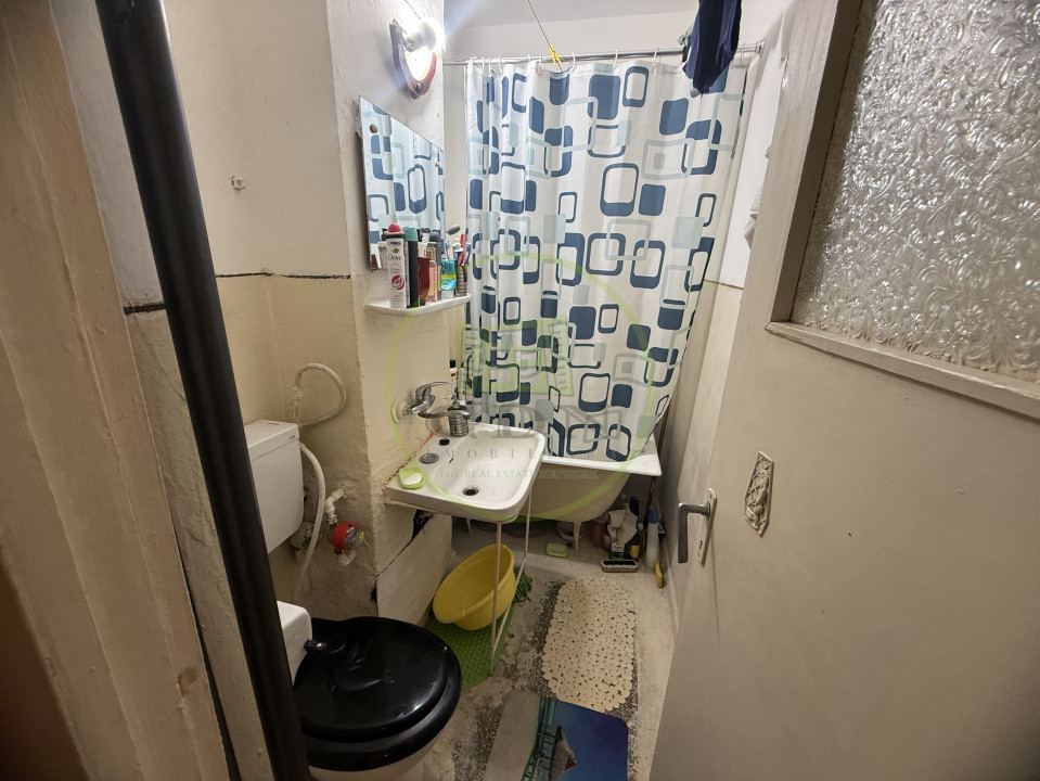 Apartament 2 camere, 41.9 mp, cartier Craiovita Nouă, zona Fortuna