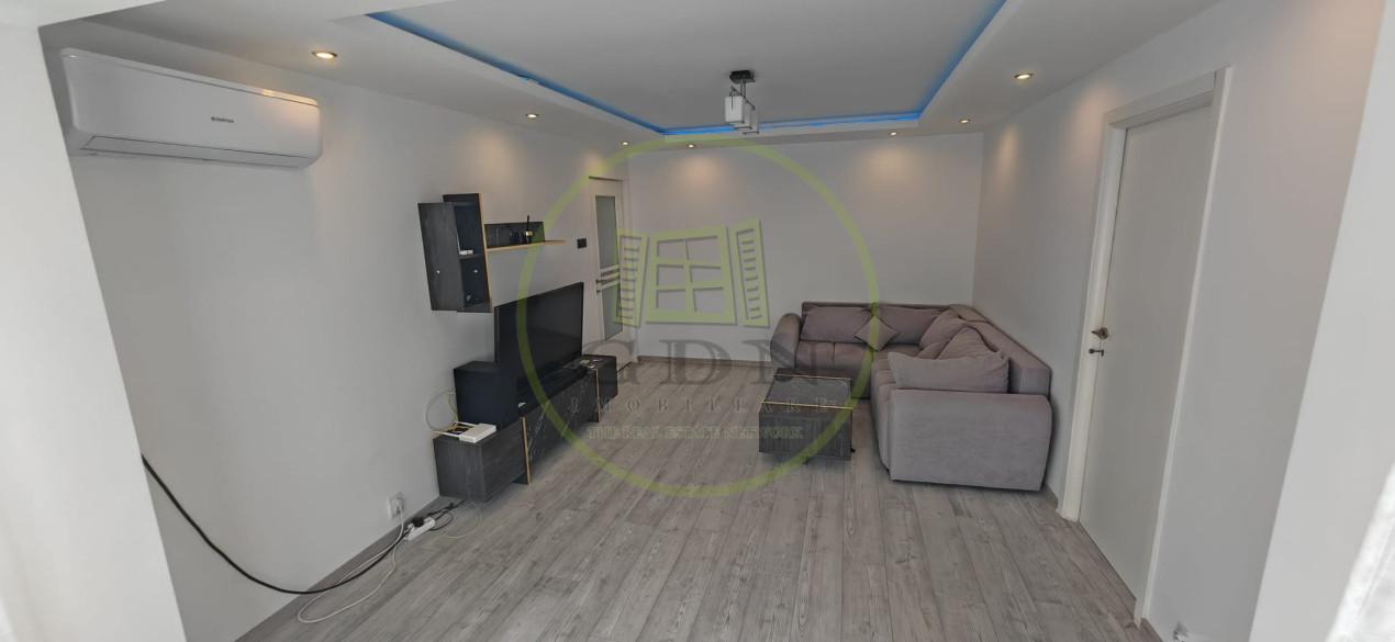 Apartament 2 camere, 41 mp, Craiovita Noua, zona Fortuna