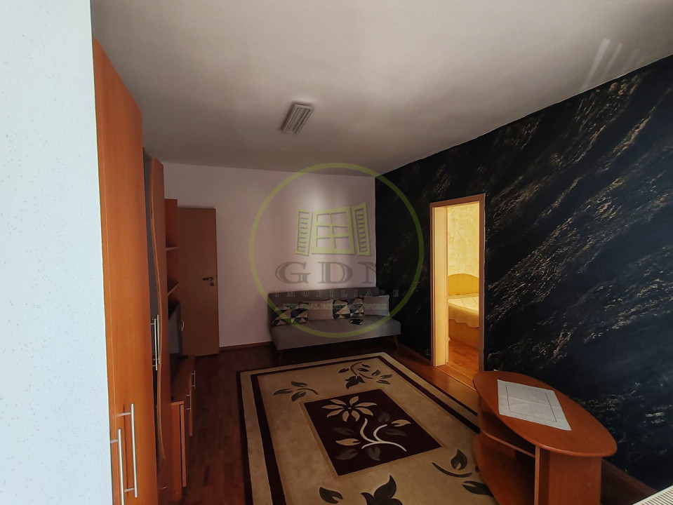 Apartament 3 Camere de Vanzare Ostirii