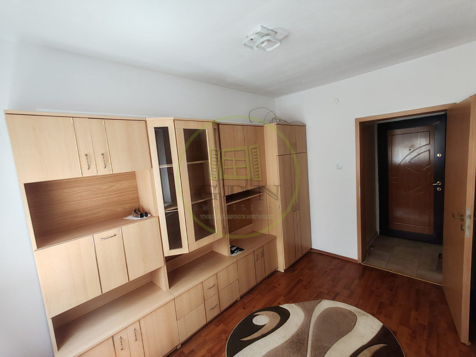 Apartament 3 Camere de Vanzare Ostirii
