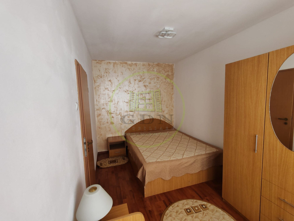 Apartament 3 Camere de Vanzare Ostirii