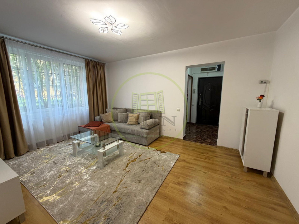 Apartament 2 camere de închiriat – Centrul Civic, Brașov