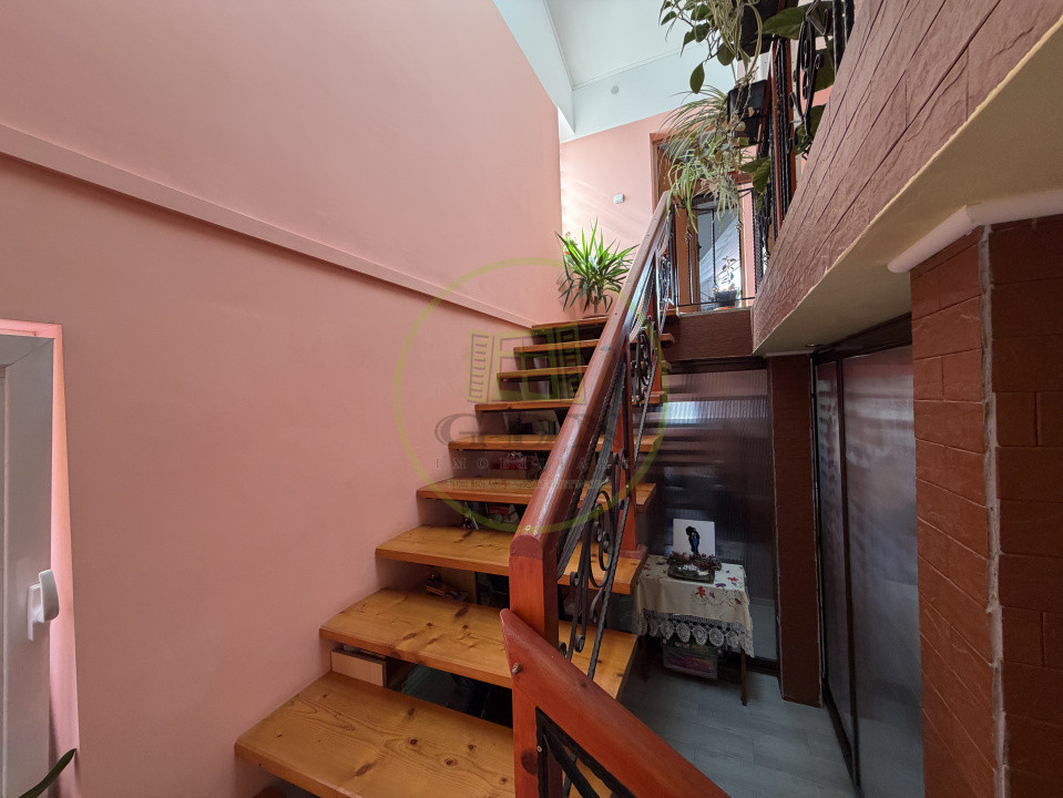 Casa P+M, 816mp teren, Craiova, zona lacul Tanchistilor