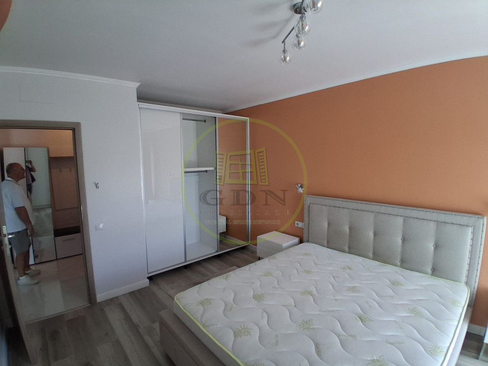 Închiriere apartament cu 2 camere, 60 mp.+garaj, Bună-Ziua