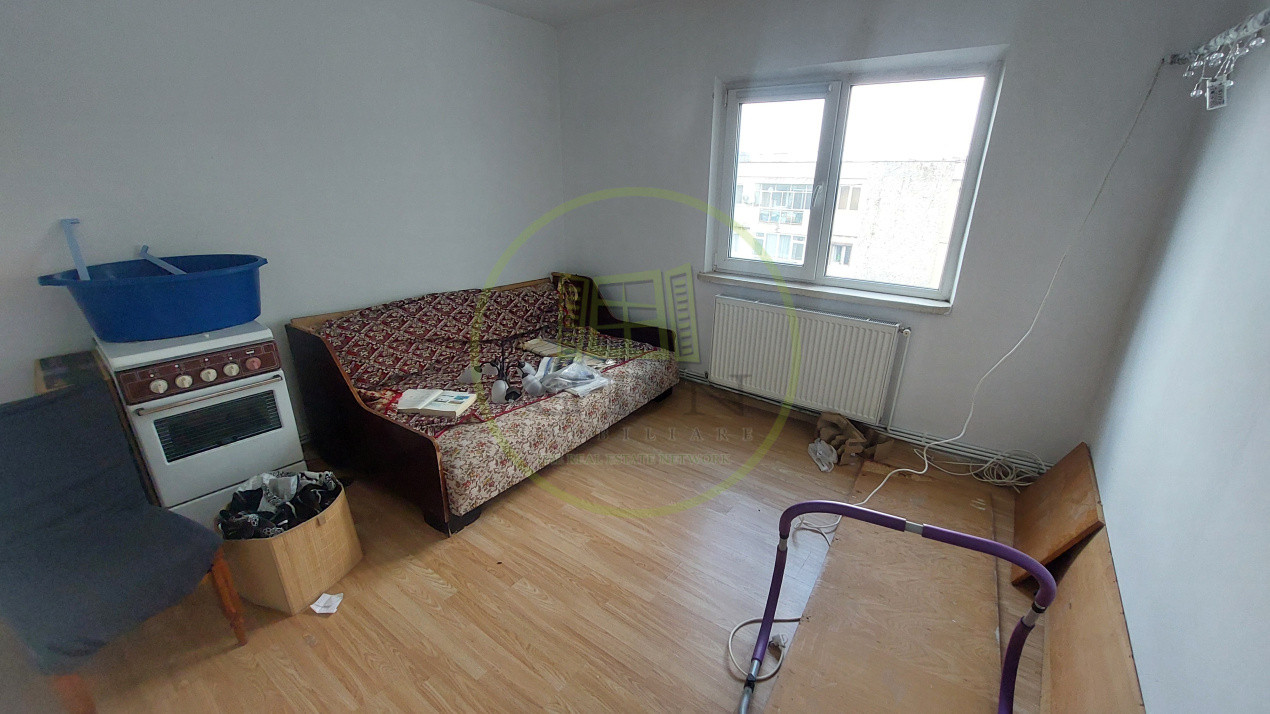 Apartament doua camere decomandat, Cartier Garii, zona Posta