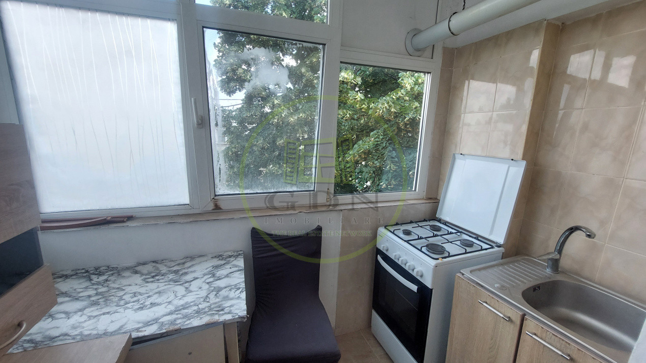 Apartament doua camere decomandat, Cartier Garii, zona Posta