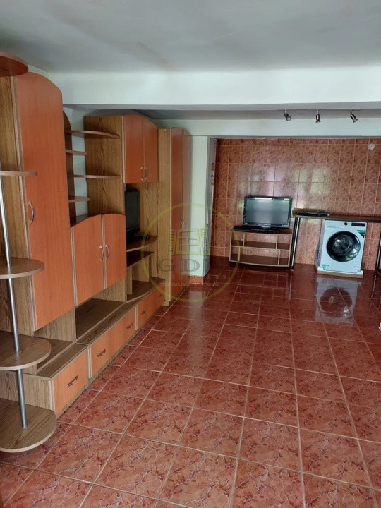 🌿 Confort și spațiu – Casă de închiriat cu 3 dormitoare și curte