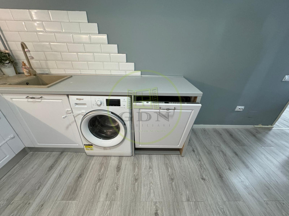 Vânzare ap. cu 2 camere, mobilat și utilat, zona  Mărăști 