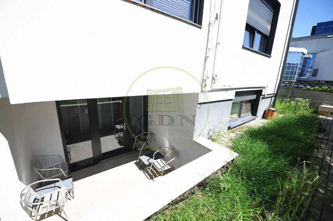Garsonieră la casă, 32 mp | Demisol înalt | Stadionul Municipal