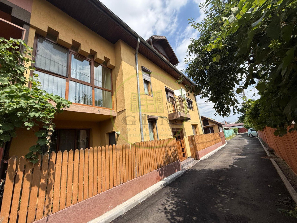 Casa P+1+M , 168mp utili, 181mp teren, zona Piata Mare