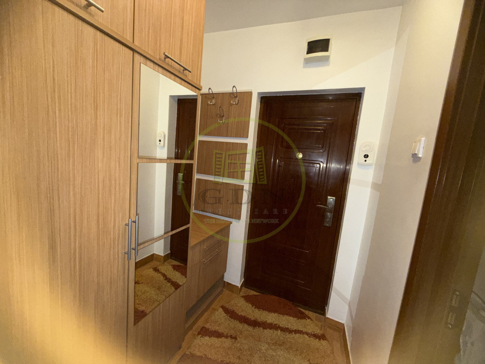 Garsonieră, 31 mp, cartier Brazda lui Novac, zona piața Baba Novac 
