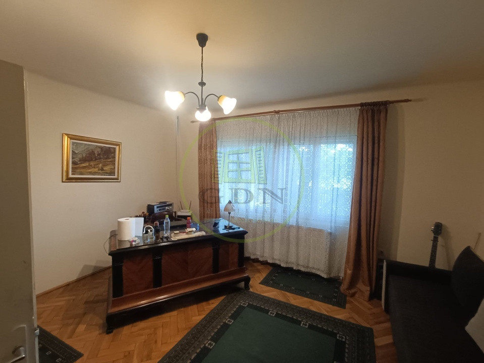 Casă de vânzare Ibănesți sat cu teren aferent de 4500 mp