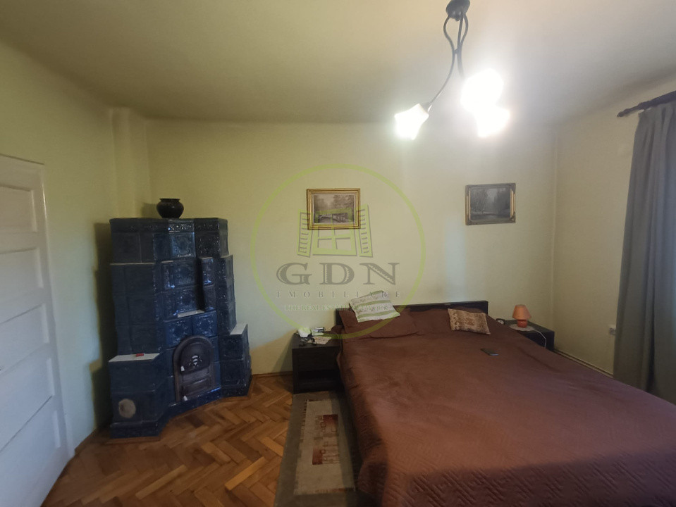 Casă de vânzare Ibănesți sat cu teren aferent de 4500 mp