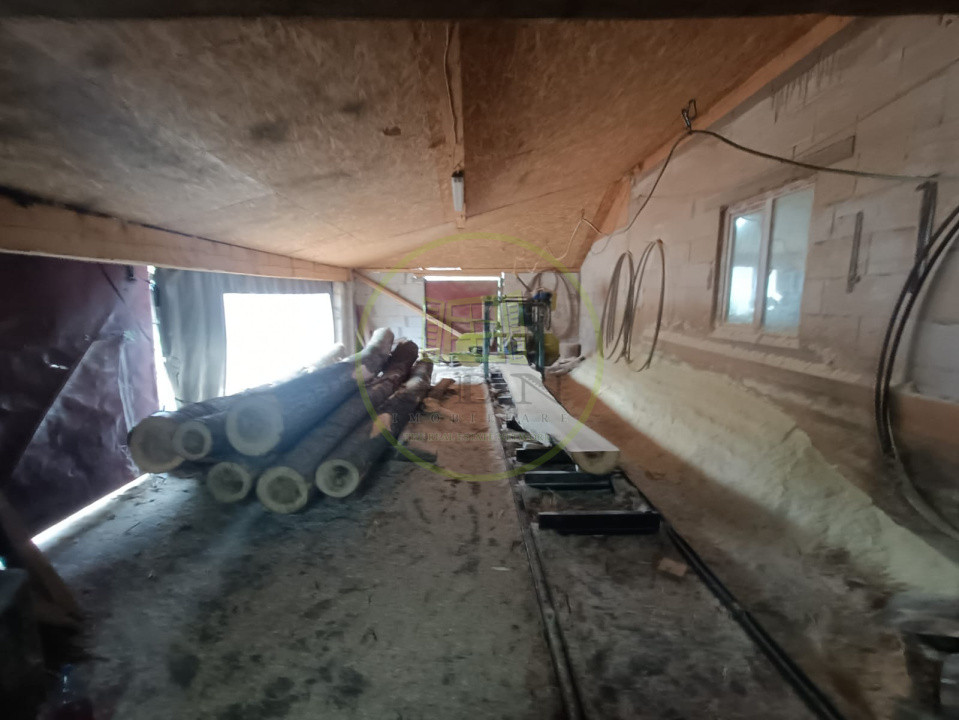 Spațiu de producție de vânzare - atelier de debitare a lemnului 