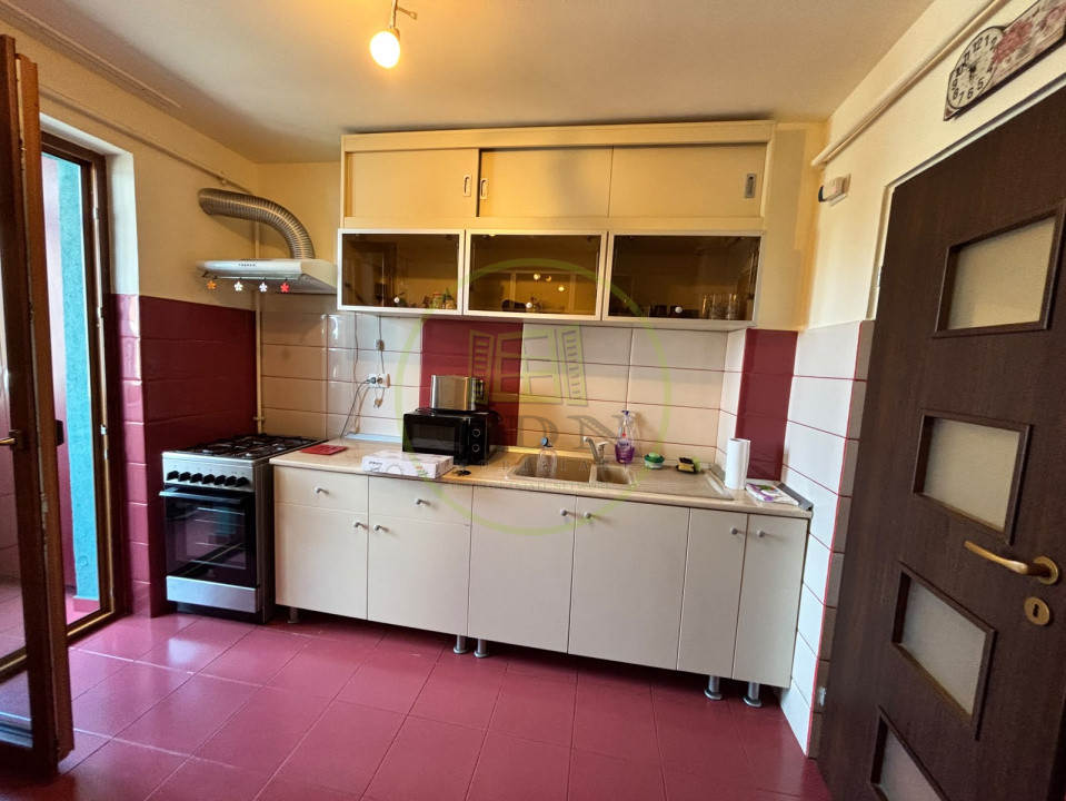 Apartament 3 camere, 77,29 mp, Centru, zona Ramada Plaza