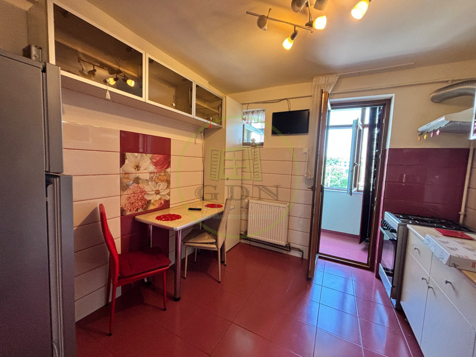 Apartament 3 camere, 77,29 mp, Centru, zona Ramada Plaza